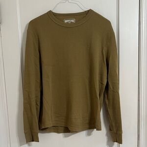 American Eagle Outfitters Men's Olive Long Sleeve Tee